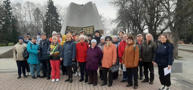 Экскурсию по казачьим достопримечательностям Ставрополя провели для слепых и слабовидящих людей