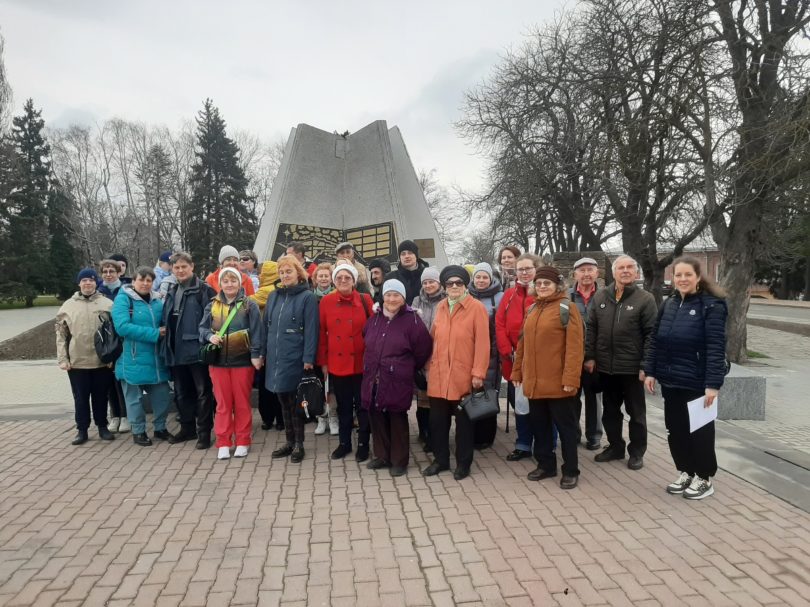 Экскурсию по казачьим достопримечательностям Ставрополя провели для слепых и слабовидящих людей