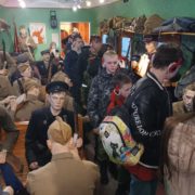 Казачата Архиерейского казачьего конвоя посетили «Поезд Победы»