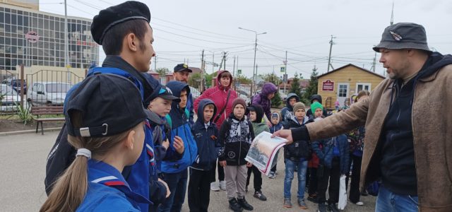 Воспитанники отряда Братства православных следопытов поучаствовали в краеведческой экскурсии по родному городу
