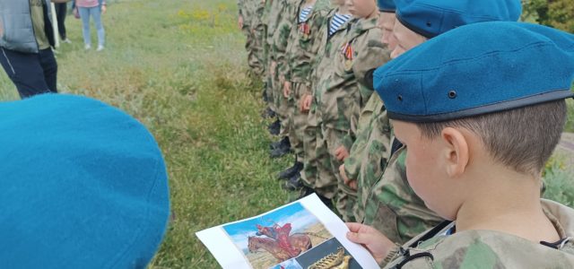 Компас, огниво и пограничное следопытство – новые знания на краеведческой экскурсии получили казачата Михайловска