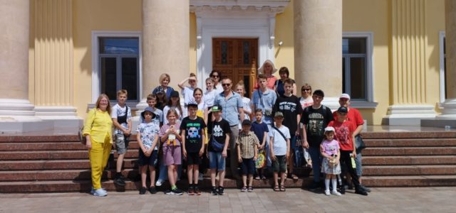 Пешеходную экскурсию по историческому центру Ставрополя посвятили наказному атаману Степану Николаеву