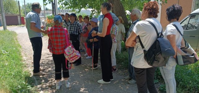 Читатели краевой библиотеки для слепых и слабовидящих поучаствовали в экскурсии по Михайловску