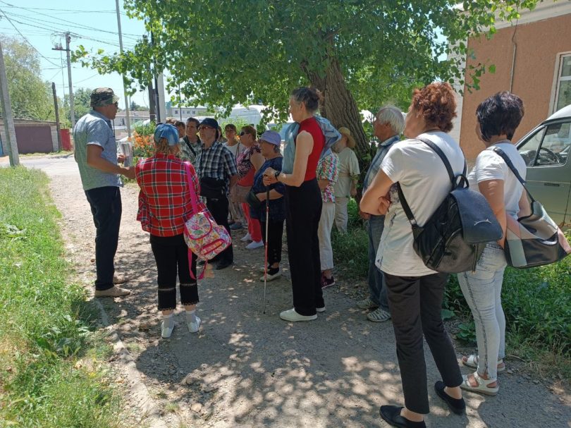 Читатели краевой библиотеки для слепых и слабовидящих поучаствовали в экскурсии по Михайловску