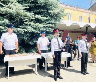 Итоги учебного года торжественно подвели в 41 школе города Ставрополя